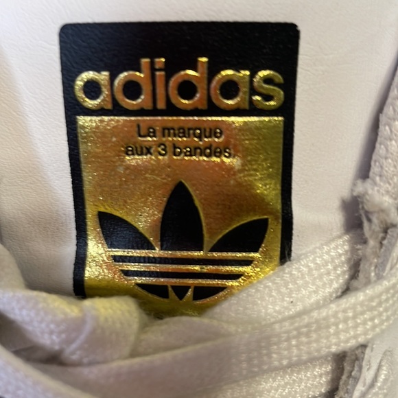 White and black classic adidas size 9 - Picture 6 of 7